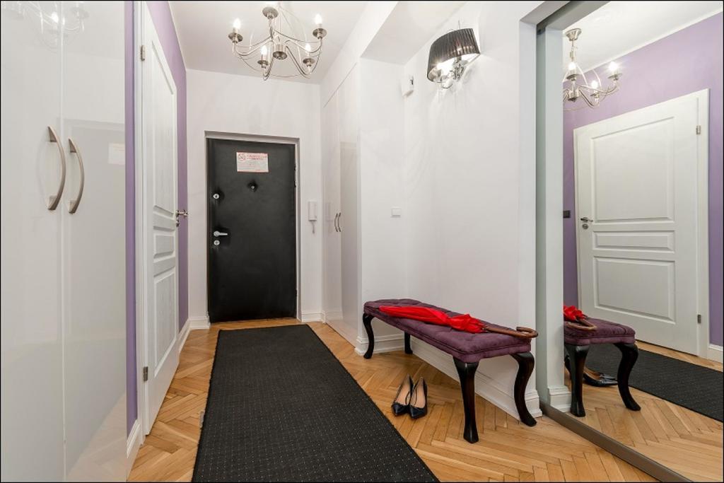 P&O Apartments Metro Nowy Swiat วอร์ซอ ภายนอก รูปภาพ